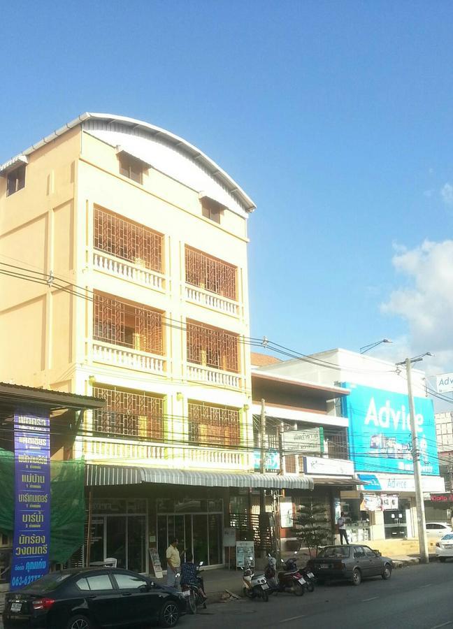 Cube Hostel Krabi town Exteriör bild