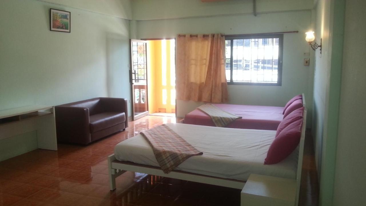 Cube Hostel Krabi town Exteriör bild