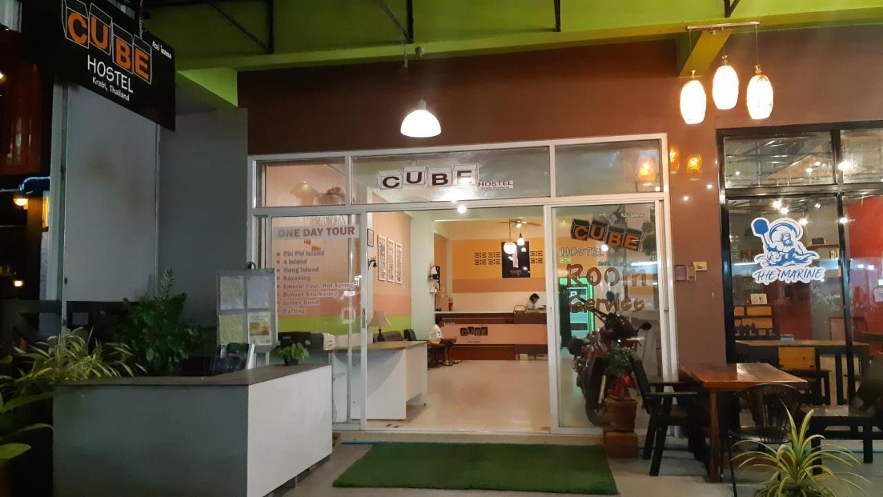 Cube Hostel Krabi town Exteriör bild