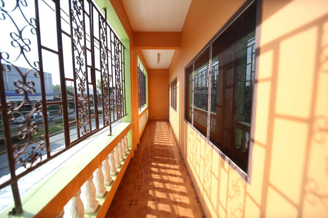 Cube Hostel Krabi town Exteriör bild