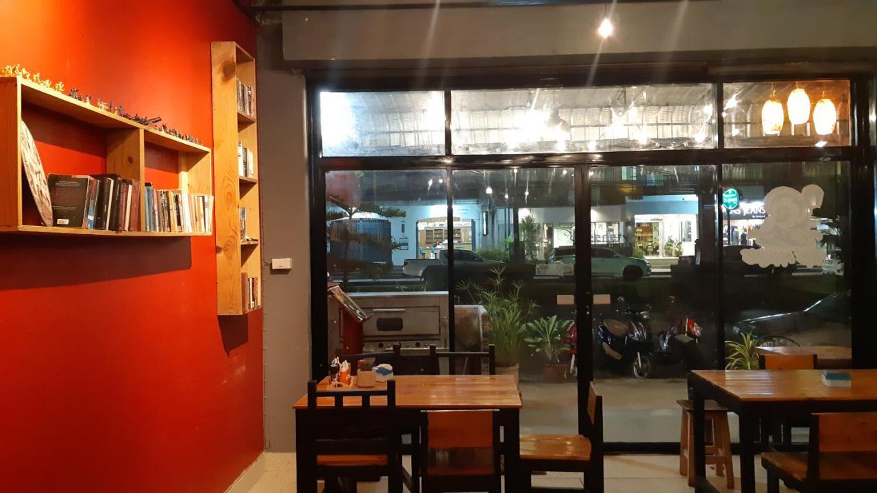Cube Hostel Krabi town Exteriör bild